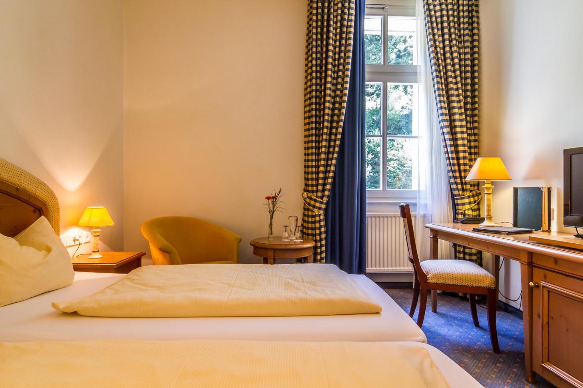 Waldhotel Bad Sulzburg Esterno foto